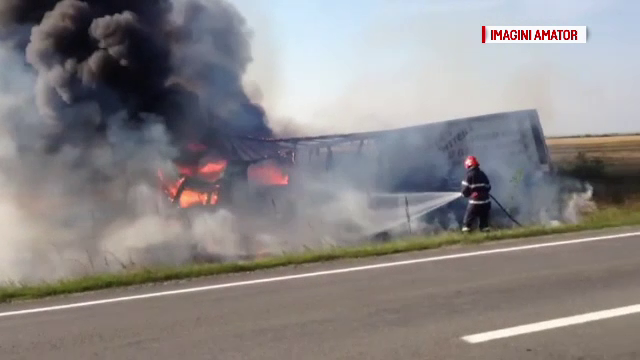 Un camion a ars in totalitate, pe DN 65, in dreptul localitatii Bistrita Noua, din Olt. Ce a provocat incendiul