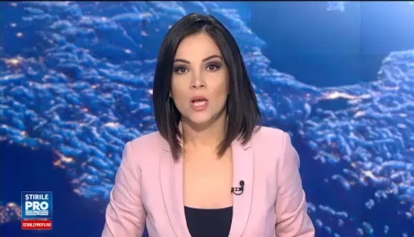 Drumuri blocate, strazi inundate si copaci cazuti pe strazi. Ploile torentiale au afectat mai multe orase