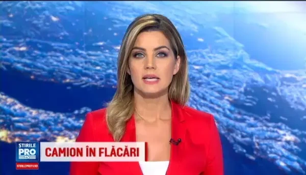 Scandal urias provocat de cinci femei de etnie roma, care s-au luat la bataie. Doar mascatii au reusit sa le potoleasca