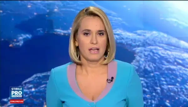 Un aisberg urias, de 1000 de miliarde de tone, s-a desprins din Antarctica. VIDEO