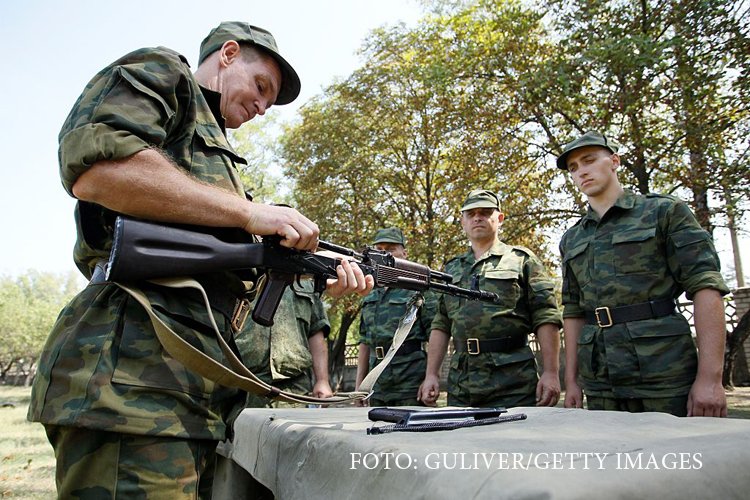 separatisti din luhansk, antrenament