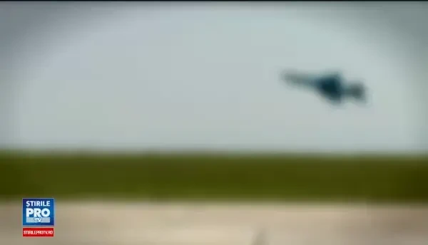 Iohannis a cucerit Facebook-ul cu aparitia de la Baza Militara Kogalniceanu. Reactia Primei Doamne la pozele presedintelui