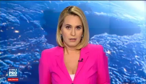 S-a urcat pe un gard pentru a privi un avion cum decoleaza si s-a petrecut o tragedie. Ce s-a intamplat cu o turista