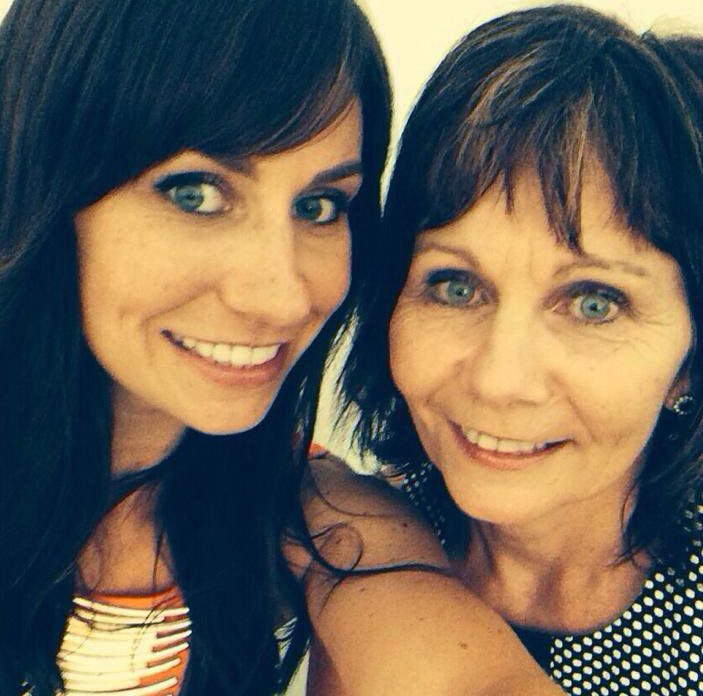 Cine este turista care a fost ucisa de jetul unui avion, dupa ce s-a urcat pe gardul pistei