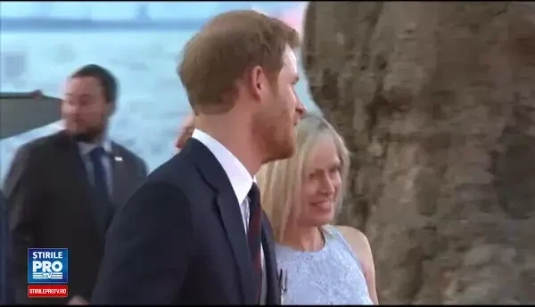 Proiectie de gala la Londra. Christopher Nolan si-a prezentat cel mai nou film, Dunkirk, cu Tom Hardy