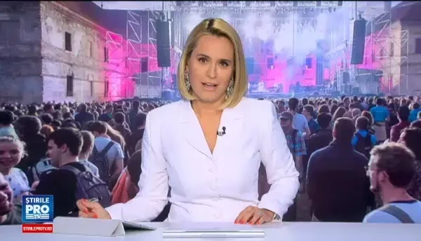 Electric Castle 2017. Vreme buna si in a doua noapte de festival. Moderat si DJ Zedd i-au incantat pe spectatori