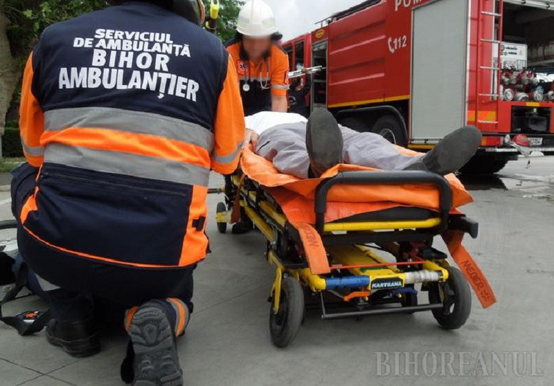 Un sofer de autobuz a fost gasit mort, dezbracat, in bratele unei prostituate. De ce femeia nu a putut pleca din masina