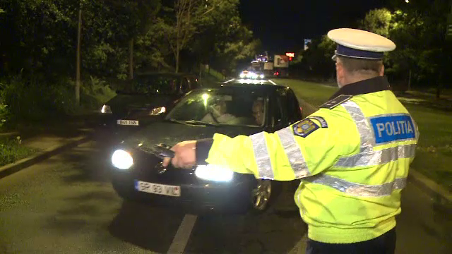 Un sofer baut din Capitala a fost urmarit, dupa ce nu a oprit la semnalul politistilor. Amenzile uriase aplicate de agenti