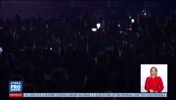 Electric Castle 2017. In a patra zi, o tanara a fost ceruta in casatorie, iar o mireasa a venit in rochia de ceremonie