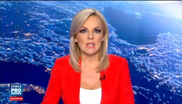 O tanara a murit si un barbat a fost ranit grav dupa ce au intrat cu masina intr-un cap de pod, pe DN 56A, in Mehedinti