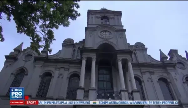 Momente de groaza la o nunta din Braila. Un sofer a intrat cu masina in invitati, dupa slujba de cununie