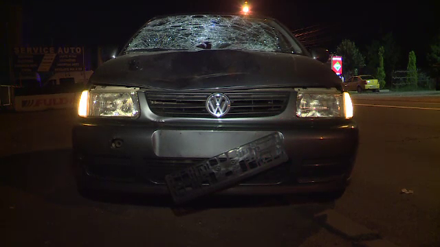 Un pieton a murit dupa ce a fost izbit de o masina la iesirea din Capitala. "E o zona periculoasa, lunar sunt accidente"