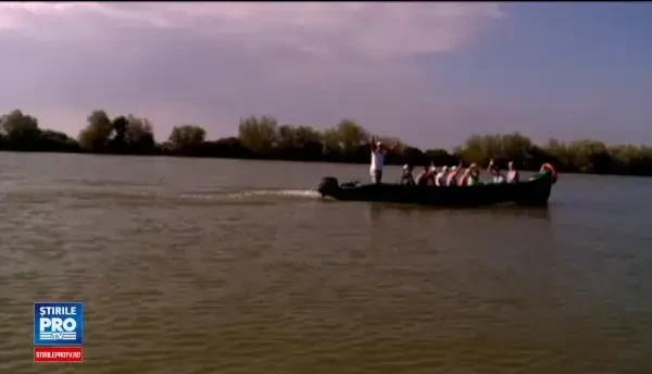 Excursii de o zi pentru turistii de pe litoral surprinsi de ploaie. Unde ajung si ce primesc pentru 230 de lei/ persoana