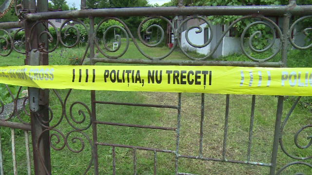 Moartea unui barbat din Dambovita ridica multe semne de intrebare. "Si nevasta-sa tot asa a murit, in conditii suspecte"