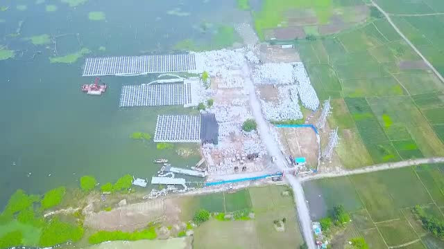 Cea mai mare ferma solara plutitoare din lume, construita in China. Energie verde pentru 15.000 de familii