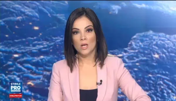 Ioana Basescu si Elena Udrea, plimbate intre instantele de judecata. Judecatorii nu stiu cine ar putea sa judece dosarul