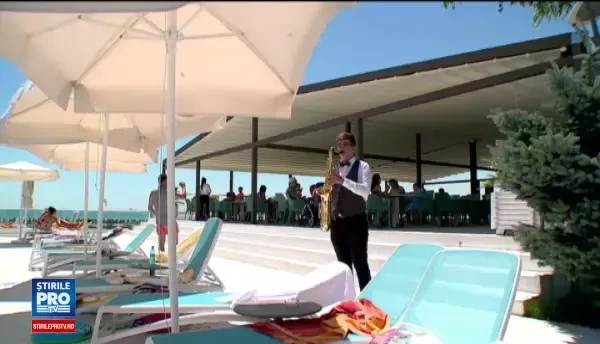 Vacanta ruinata pentru turistii care au ales un hotel din sudul litoralului: Arata a statiune parasita. Ce vrea sa faca MT