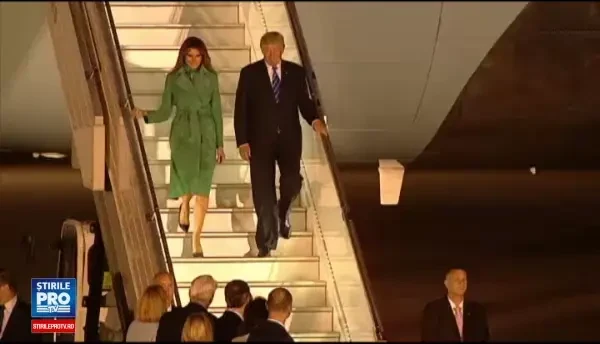 Interviu bizar al lui Donald Trump in New York Times: Lui Macron ii place la nebunie sa ma stranga de mana