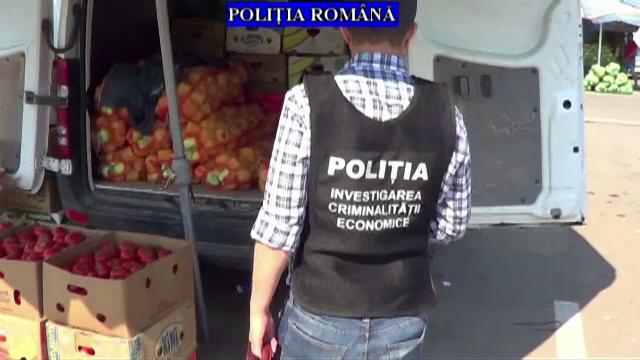 Politistii au verificat o piata din Prahova, unde au confiscat 5 tone de produse, iar amenzile au depasit 84.000 lei