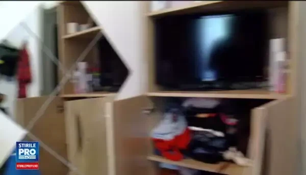 In Romania este greu si sa donezi haine. Sa gasesti un centru de colectare e o adevarata provocare si uneori costa