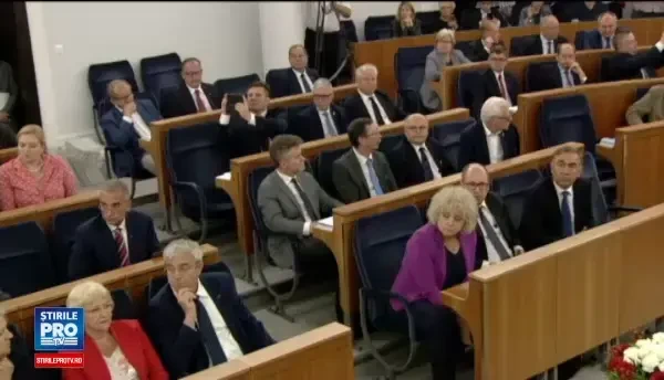 Senatul polonez a adoptat legea privind reforma sistemului judiciar. Opozitia: E o lovitura de stat