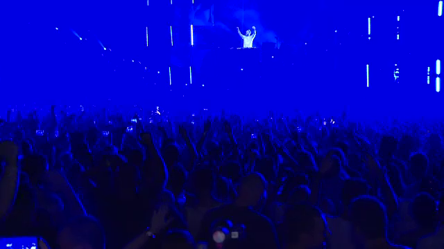 Festivalul TimeShift. 20.000 de oameni s-au strans in Capitala pentru a-l vedea pe scena pe David Guetta. Ce a cerut dj-ul