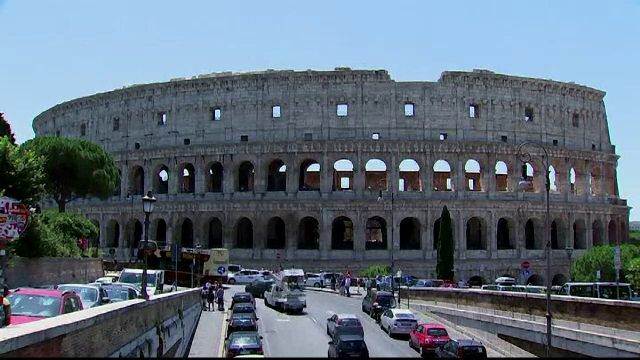 Seceta in Europa. Locuitorii Romei risca sa primeasca apa cu portia, iar fermierii italieni anunta pagube uriase