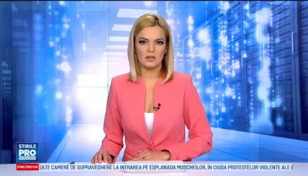 O fata de 18 ani si doi baieti care se intorceau de la o nunta au murit intr-un accident. Mirii au venit la locul tragediei