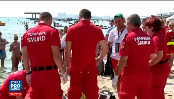 Un turist de 59 de ani cu probleme cardiace a murit in statiunea Mamaia dupa ce a intrat in mare