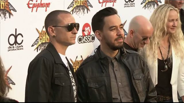 Teorii ale conspiratiei despre moartea solistului trupei Linkin Park. Chester Bennington ar fi fost, de fapt, ucis