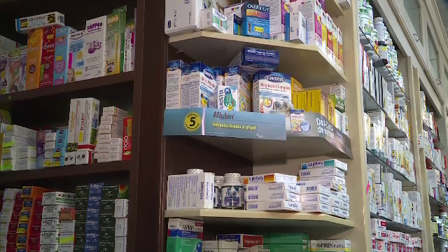 Cum au folosit 2 farmaciști datele unui client care și-a făcut card de fidelitate