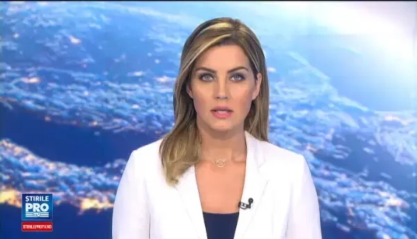 Doi barbati din judetul Bacau au fost filmati in timp ce bateau cu bestialitate un cal. Cu ce le gresise animalul