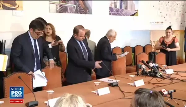 Autoritatile confirma standardele duble, dupa campania Stirilor ProTV. Ce contine parizerul german fata de cel vandut la noi