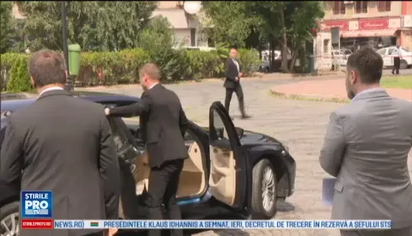 Cheltuielile statului cresc mult mai repede decat veniturile, investitiile au scazut. Orban: Guvernantii sa-si faca sepuku