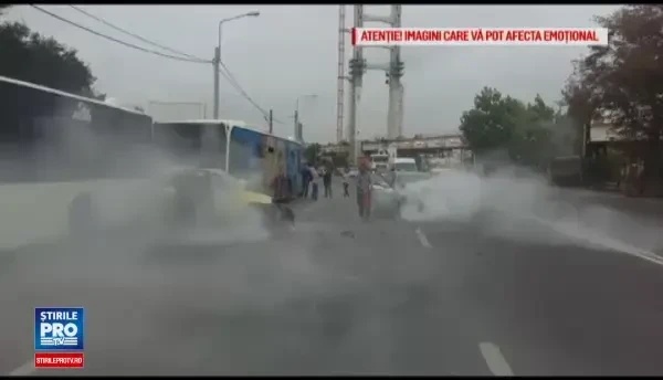 ANIMATIE GRAFICA: Cum s-a petrecut accidentul cu 2 morti de la Semanatoarea. Asta venea pe contrasens, era sa intre in mine