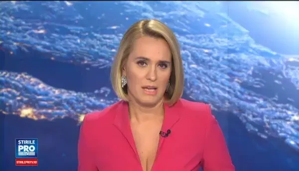 Bazinul pestilor exotici de la Delfinariul din Constanta a fost curatat dupa ce vizitatorii au aruncat monede si bancnote