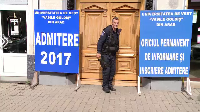 Primele arestari in dosarul "Diplome fara licenta". Anchetatorii au ridicat din casele suspectilor 350.000 de euro