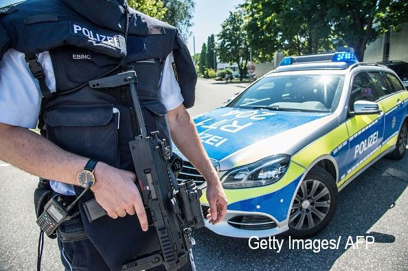 2 persoane au fost ucise, iar alte 3 au fost ranite grav intr-un atac armat intr-un club de noapte. Anuntul politiei germane