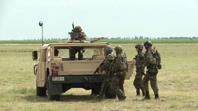 Scandalul pensiilor din Aparare ar putea duce la un nou val de plecari. Reactia militarilor dupa anuntul facut de Carmen Dan