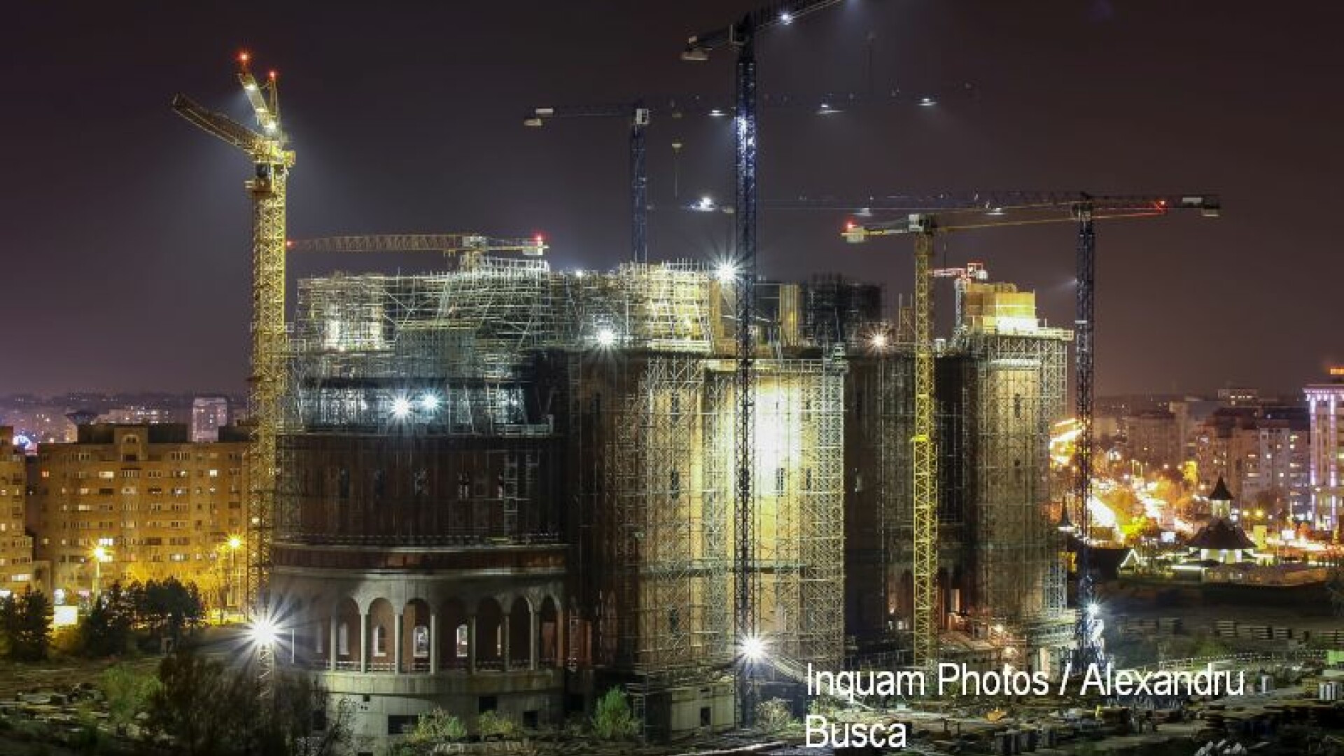 Catedrala Mantuirii Neamului si icoana online a lui Arsenie Boca, printre cele mai relevante kitsch-uri. Cati romani au votat