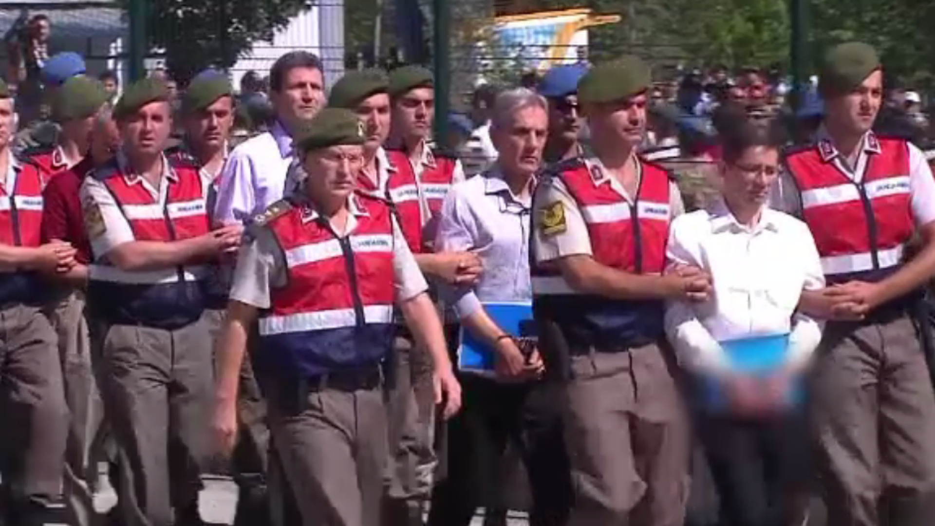 Parada cu sute de suspecti in Turcia. 486 de oameni sunt judecati dupa lovitura de stat esuata din 2016