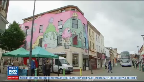 Festivalul de picturi murale din Bristol. 350 de grafferi, din 45 de state, au schimbat un cartier peste noapte