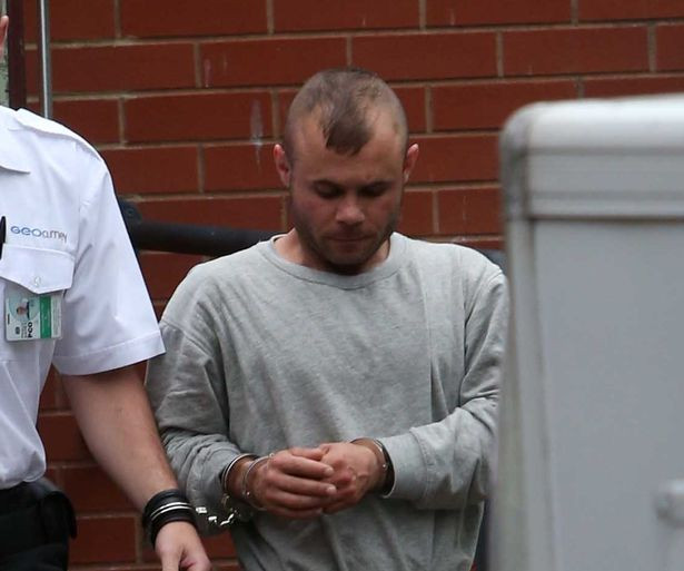 Trei români arestați în Marea Britanie pentru viol în grup. Judecător: "Veți sta la închisoare mult"