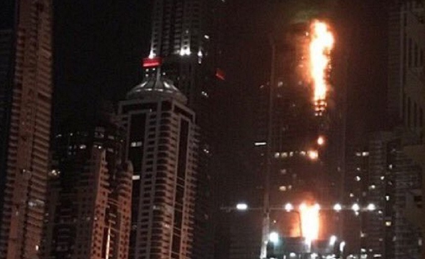 Incendiu la un zgârie nori din Dubai, a doua oară în doi ani