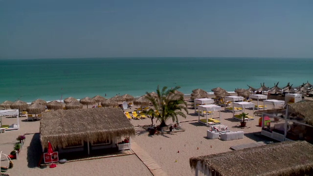 Plaja dintre Eforie Nord și Sud a devenit stațiune de lux: ”Camera costă 450 euro”