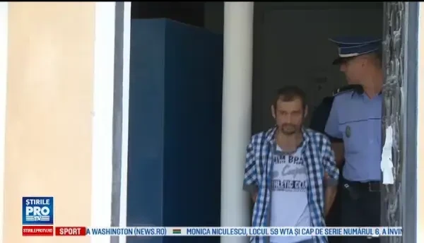 Bărbat, arestat pentru că și-ar fi violat fiicele de 6 si 9 ani