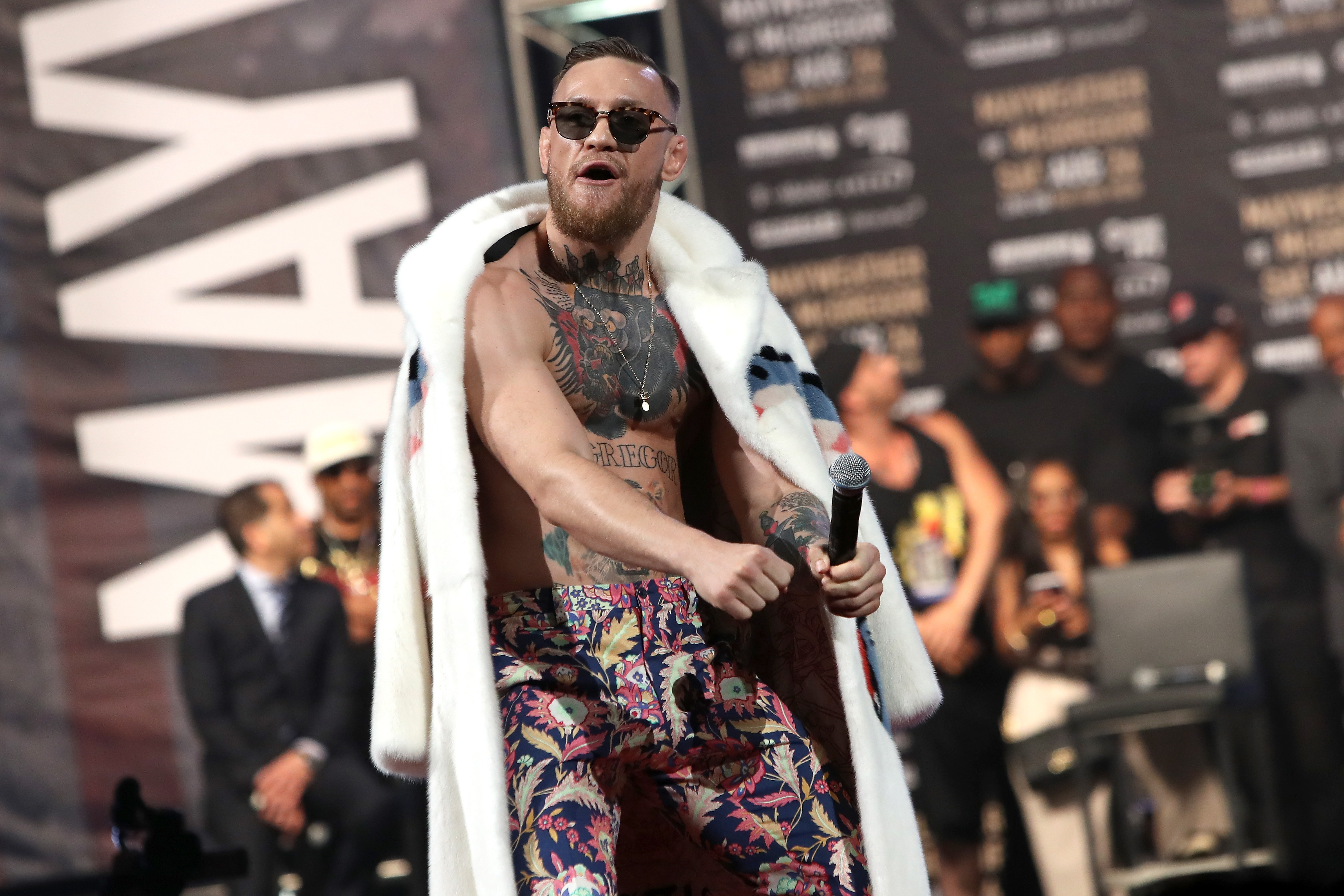 McGregor pune un pariu de 1 milion de dolari pe lupta lui cu Floyd Mayweather! Cum crede ca se va termina razboiul