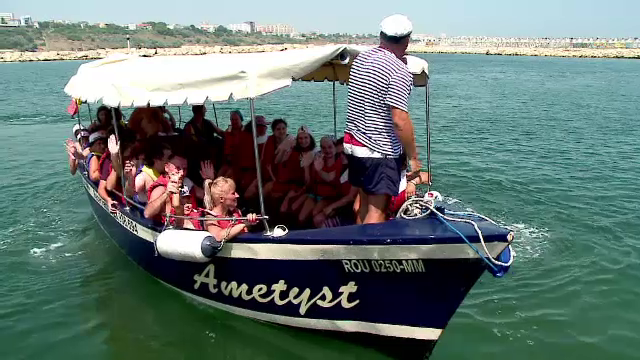 Cel mai aglomerat weekend pe litoral. Cum s-au apărat de caniculă 230.000 de turiști