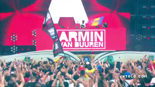 Peste 100.000 de oameni în a 3-a seară, la UNTOLD. Armin Van Buuren: ”Super-încântat că am venit din nou”