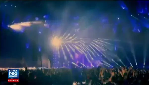 Peste 100.000 de oameni în a 3-a seara, la UNTOLD. Armin Van Buuren: Super-încântat că am venit din nou